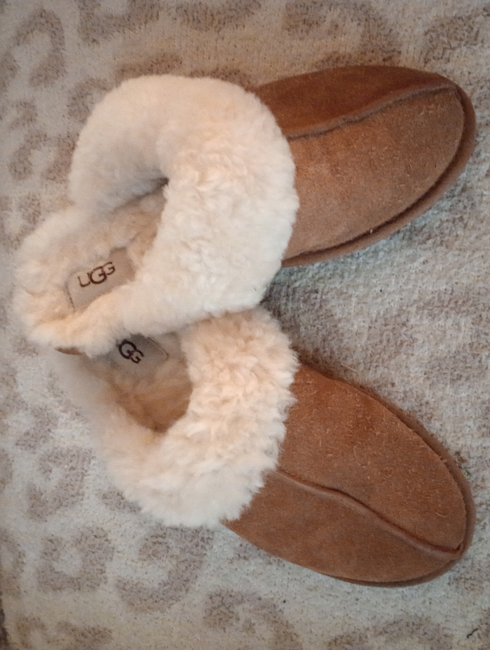 UGG Slippers Chestnut Shearling Cozy Slip On